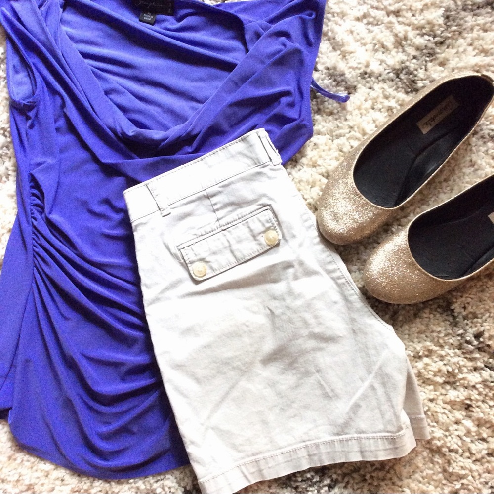 Dockers Shorts•Tan•Size 4